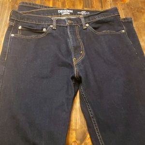 Jean's Levi's Denizen